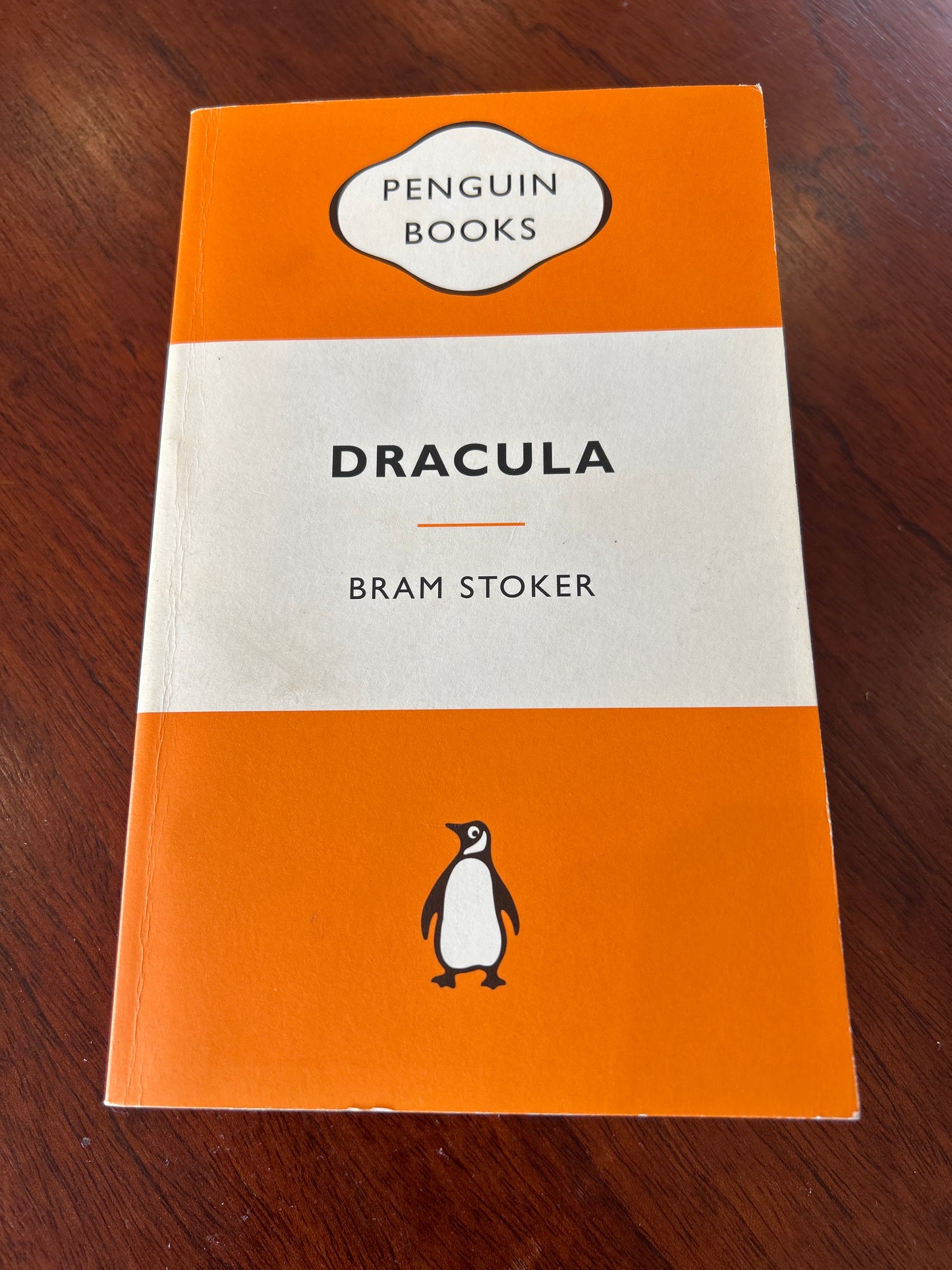 Dracula. Bram Stroker. 2009.