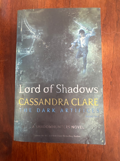 Lord of shadows. Cassandra Clare. 2017.