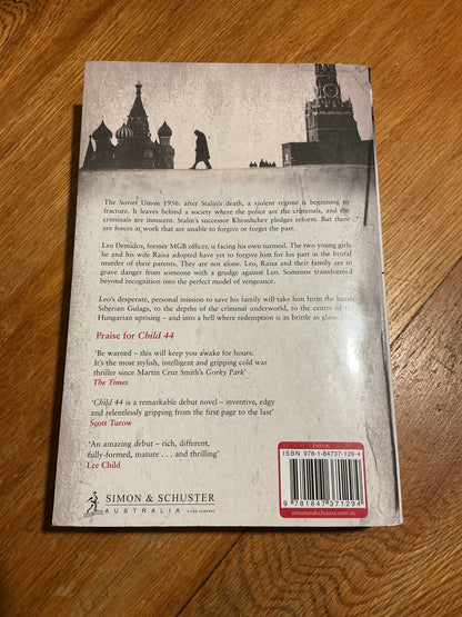 Secret speech. Tom Rob Smith. 2009.