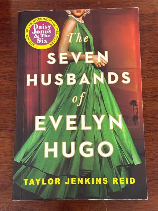 Seven husbands of Evelyn Hugo. Taylor Jenkins Reid. 2021.