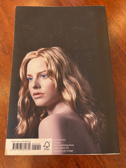 Machines like me and people like you. Ian McEwan. 2019.