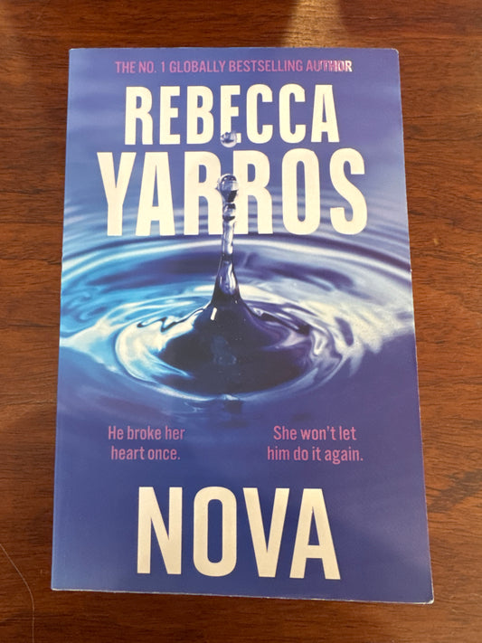 Nova. Rebecca Yarros. 2024.