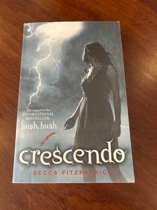 Crescendo. Becca Fitzpatrick. 2010.