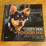 City dog, country dog. Sally Harding. 2010.