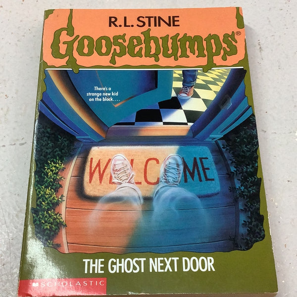 Ghost next door. R. L. Stine. 1993.