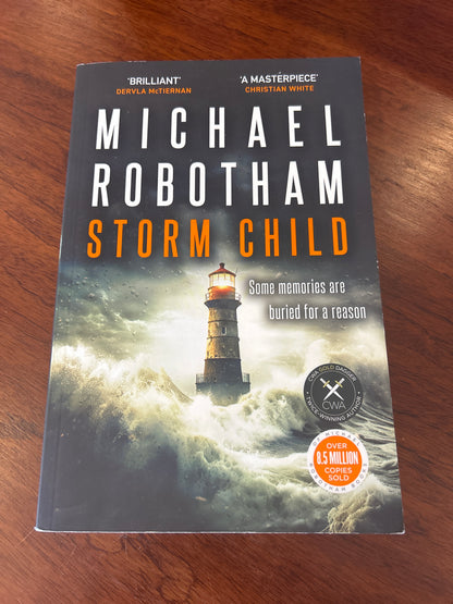 Storm child. Michael Robotham. 2024.