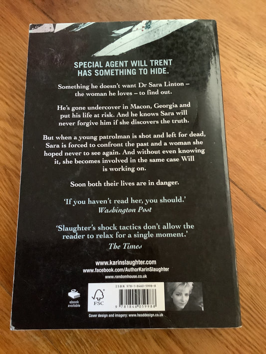 Unseen. Karin Slaughter. 2013.