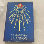 Bone season. Samantha Shannon. 2014.