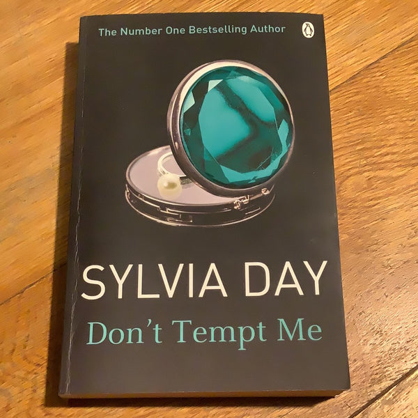 Don’t tempt me. Sylvia Day. 2013.