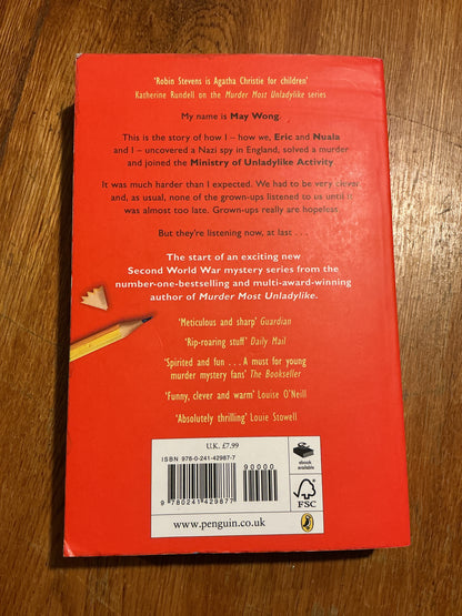 Ministry of unladylike activity. Robin Stevens. 2023.