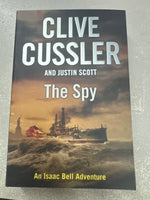 Spy. Clive Cussler. 2011.