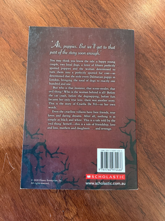 Evil thing: a tale of that De Vil woman. Serena Valentino. 2020.