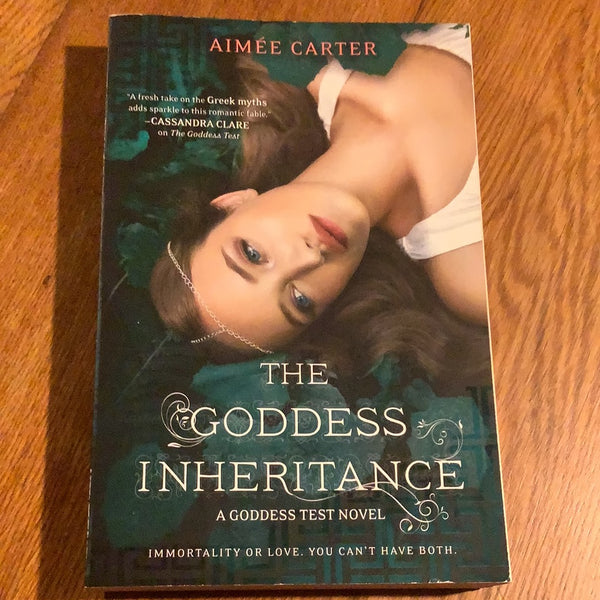 Goddess inheritance. Aimee Carter. 2013.