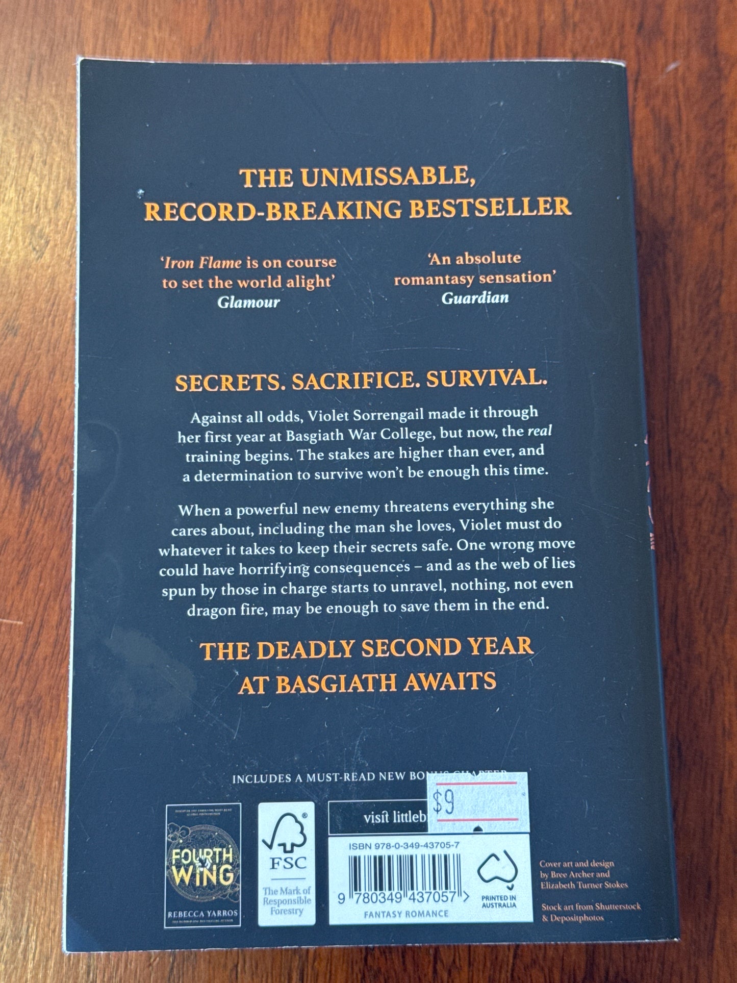 Iron Flame. Rebecca Yarros. 2024.