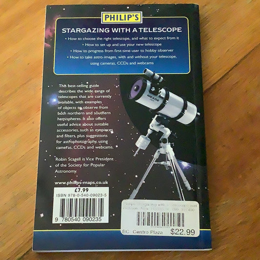 Stargazing with a telescope. Robin Scagell. 2009.