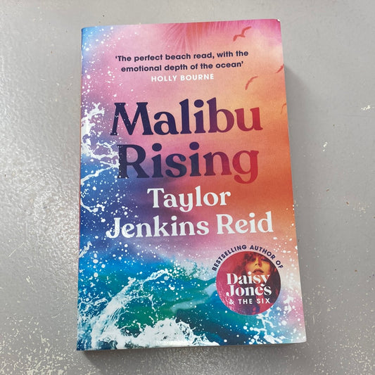 Malibu rising. Taylor Jenkins Reid. 2021.