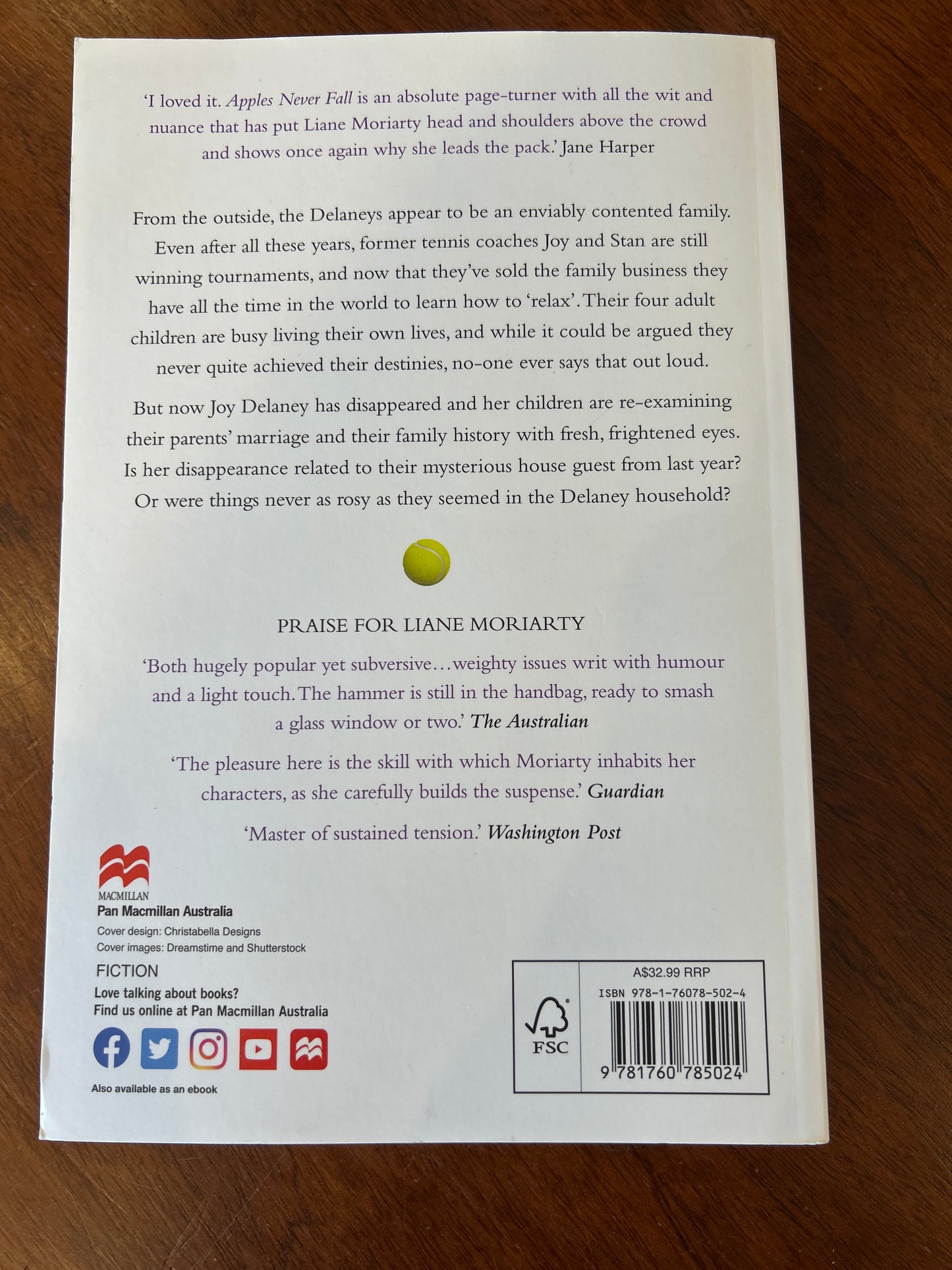 Apples never fall. Liane Moriarty. 2021.