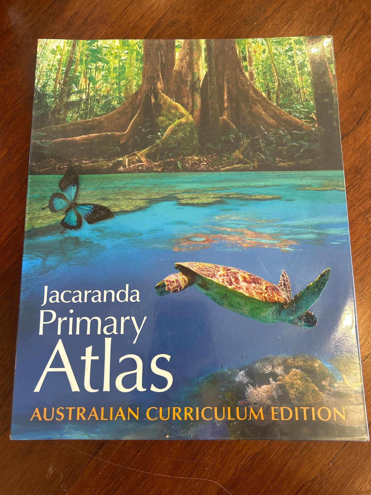 Jacaranda primary atlas. Fourth edition. Jan Cousens. 2013.