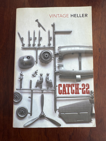 Catch 22. Joseph Heller. 2004.