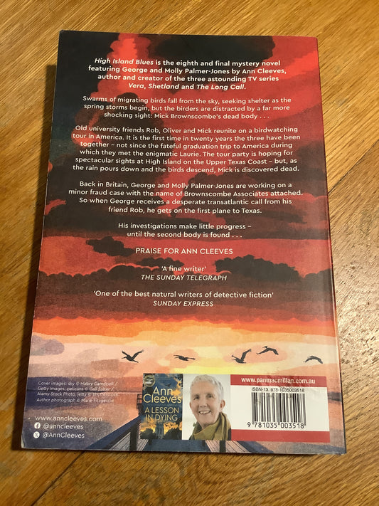High island blues. Ann Cleeves. 2024.