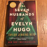 Seven husbands of Evelyn Hugo. Taylor Jenkins Reid. 2018.