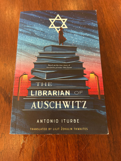 Librarian of Auschwitz. Antonio Iturbe. 2017.
