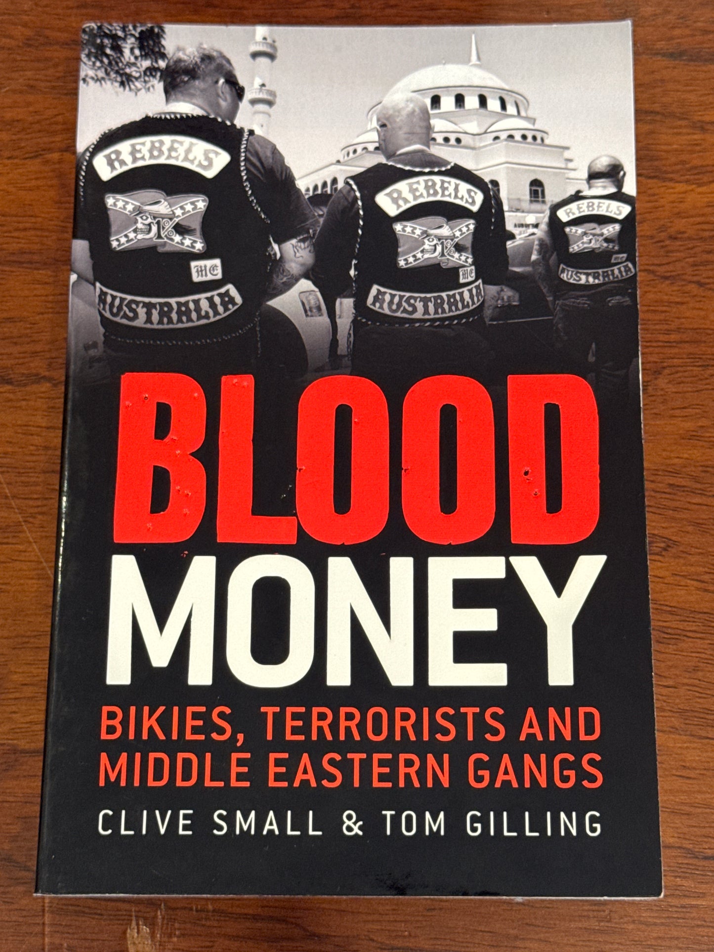 Blood Money. Clive Small & Tom Gilling. 2011.