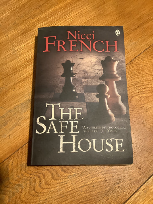 Safe house. Nicci French. 2008.