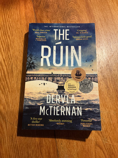 The Ruin. Dervla McTiernan. 2024.