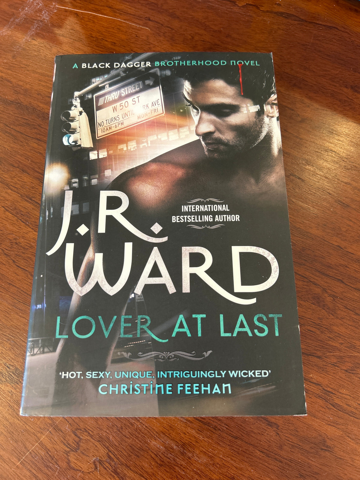Lover at last. J. R. Ward. 2013.
