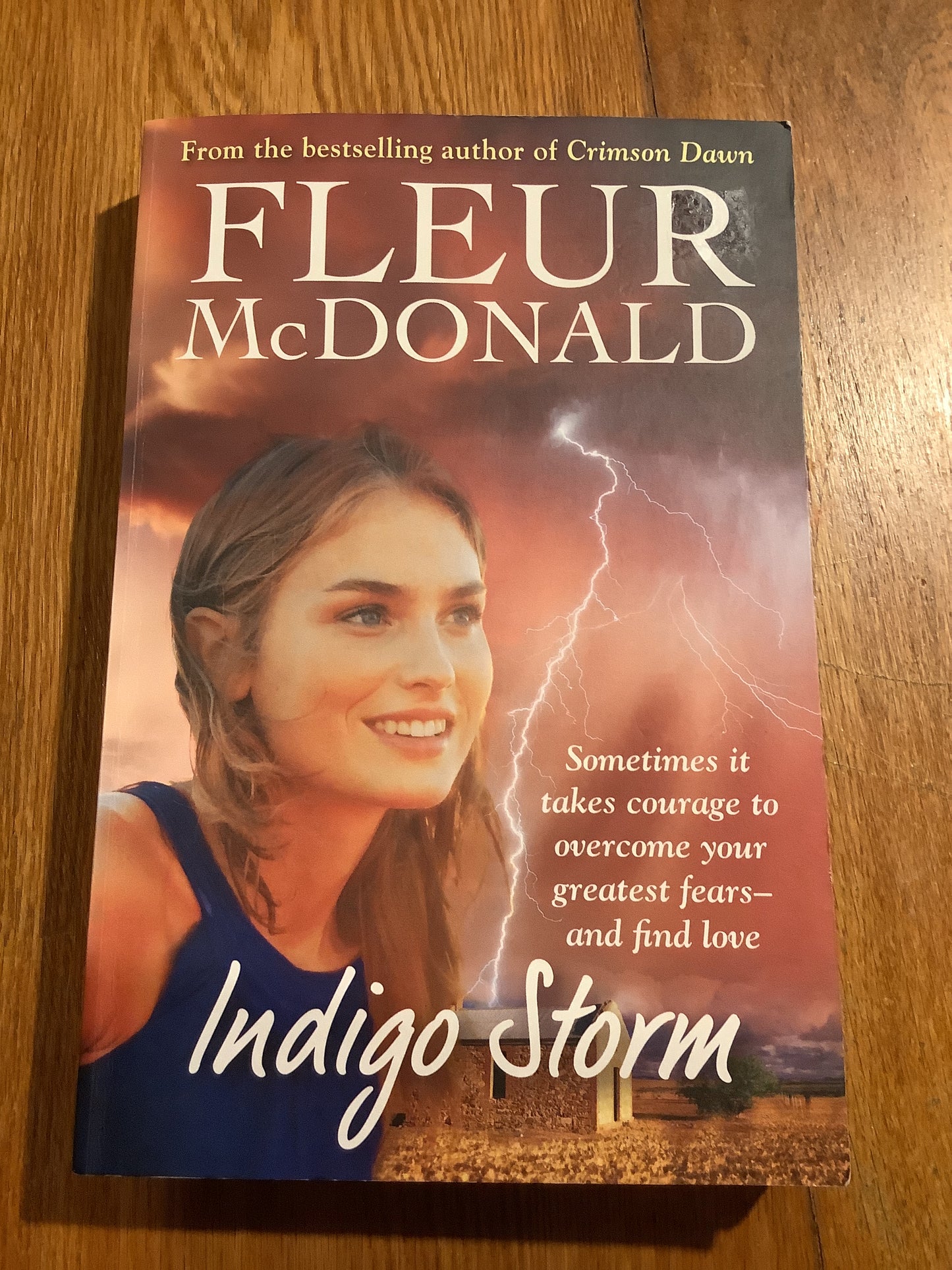 Indigo storm. Fleur McDonald. 2016.