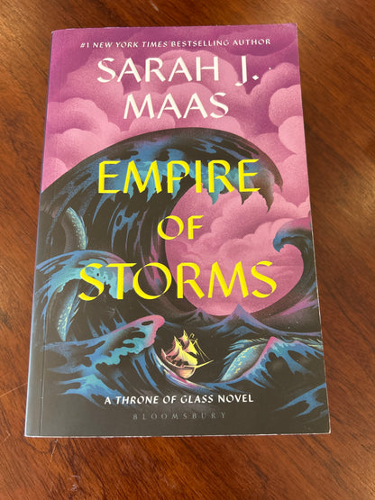 Empire of storms. Sarah J. Maas. 2023.