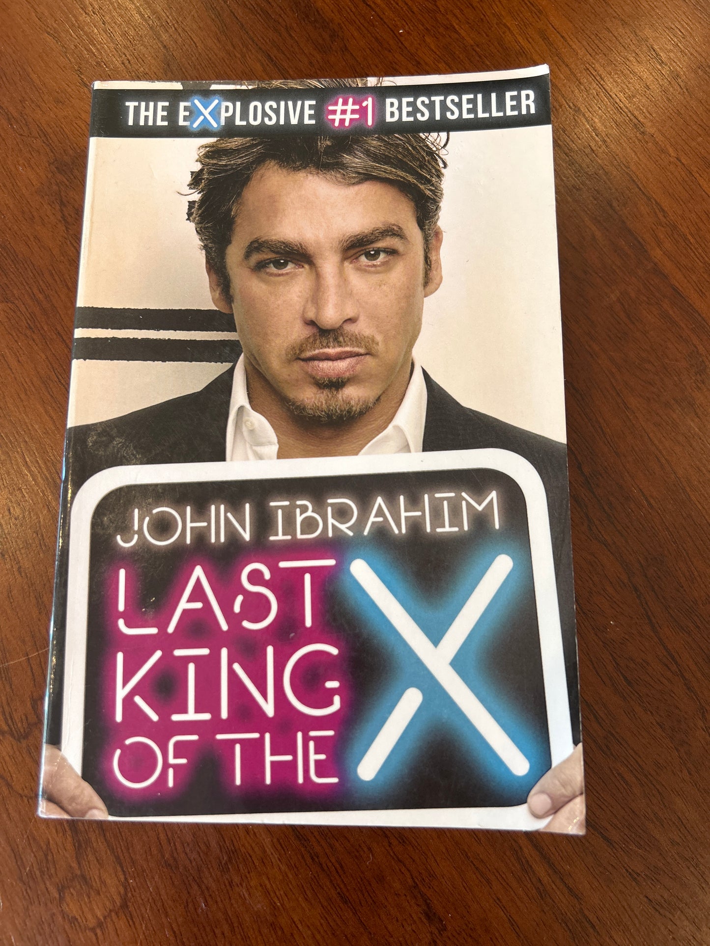 Last king of the X. John Ibrahim. 2018.