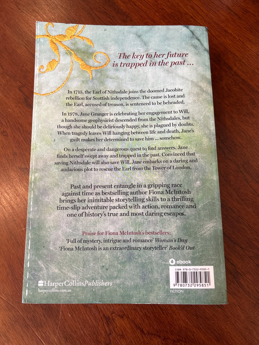 Tapestry. Fiona McIntosh. 2014.