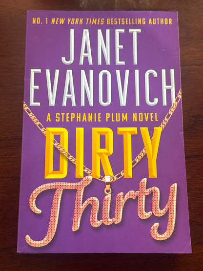 Dirty Thirty. Janet Evanovich. 2023.