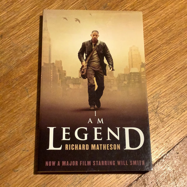 I am legend. Richard Matheson.2007.