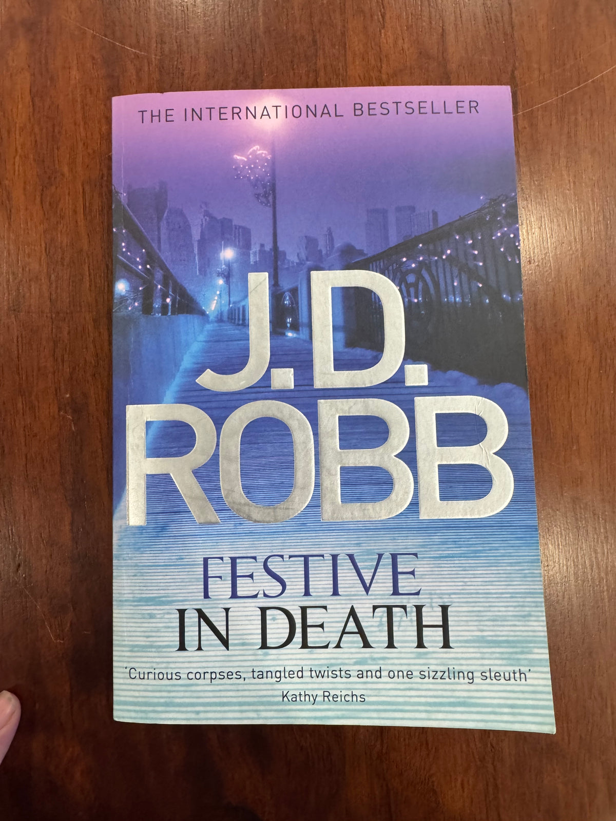 Festive in death. J.D. Robb. 2014.
