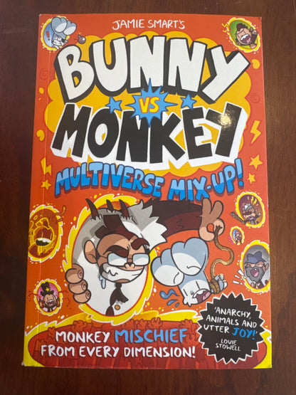 Bunny vs Monkey: Multiverse Mix-up! Jamie Smart. 2023.