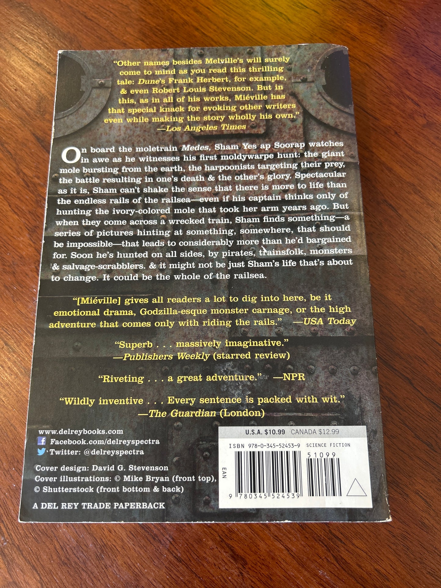 Railsea. China Mieville. 2012.
