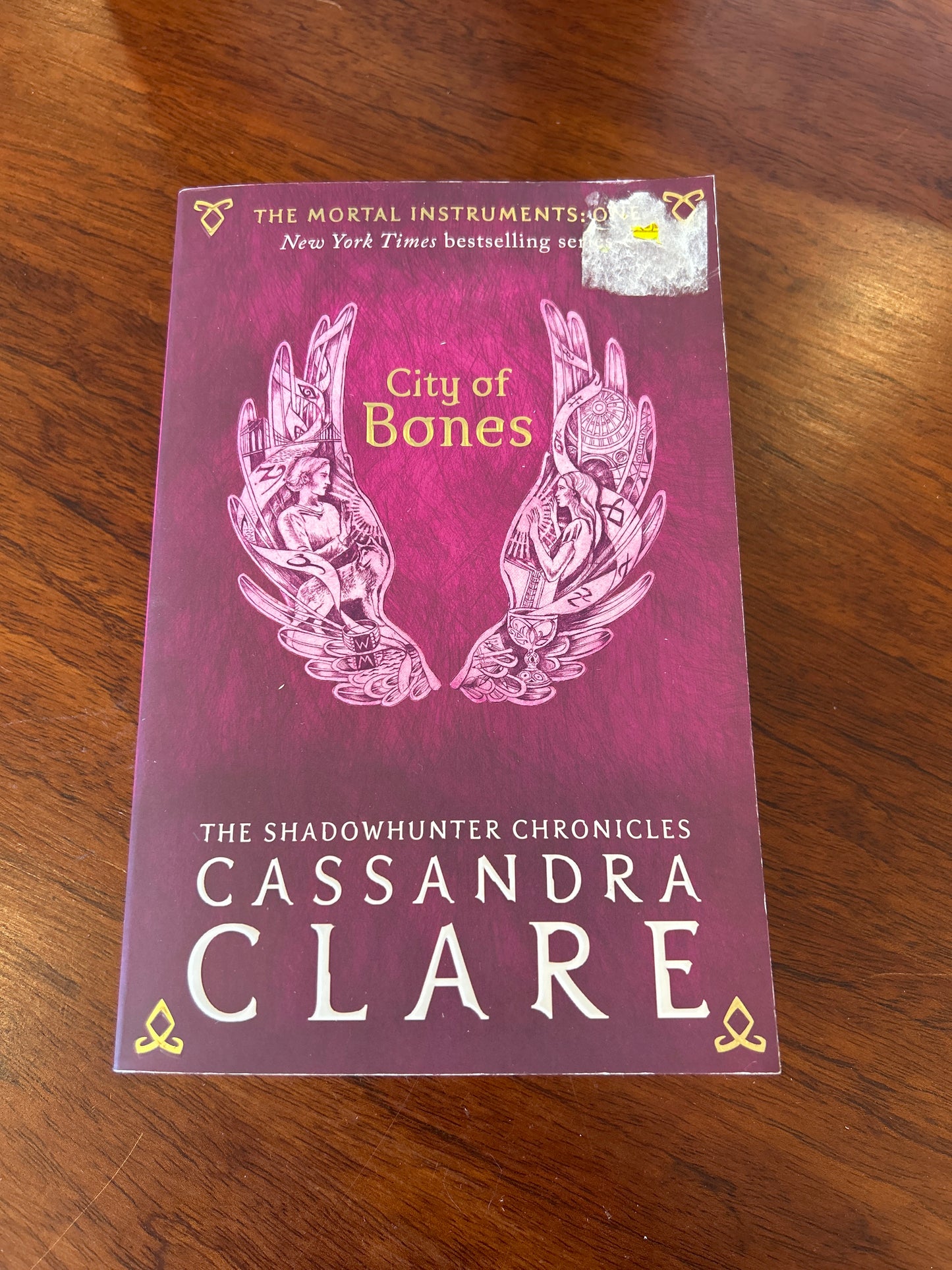 City of bones. Cassandra Clare. 2015.