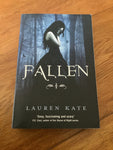 Fallen. Lauren Kate. 2010.