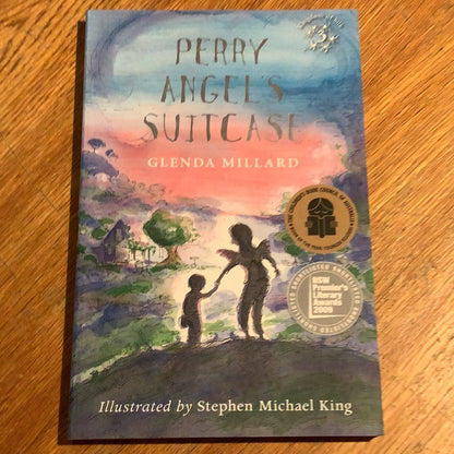 Perry Angel’s suitcase. Glenda Millard. 2009.