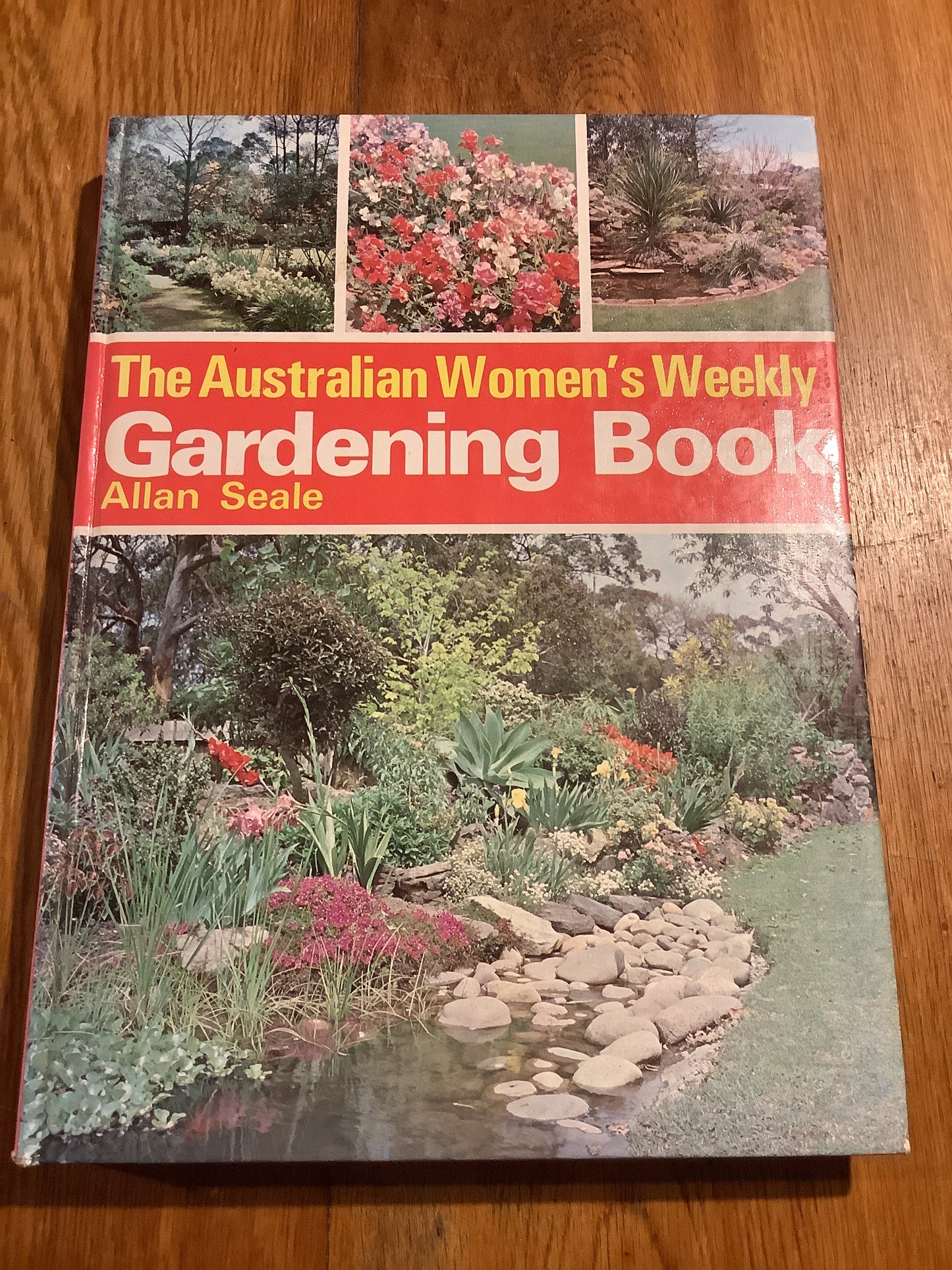 Australian Women’s Weekly gardening book. Allan Seale. 1971.