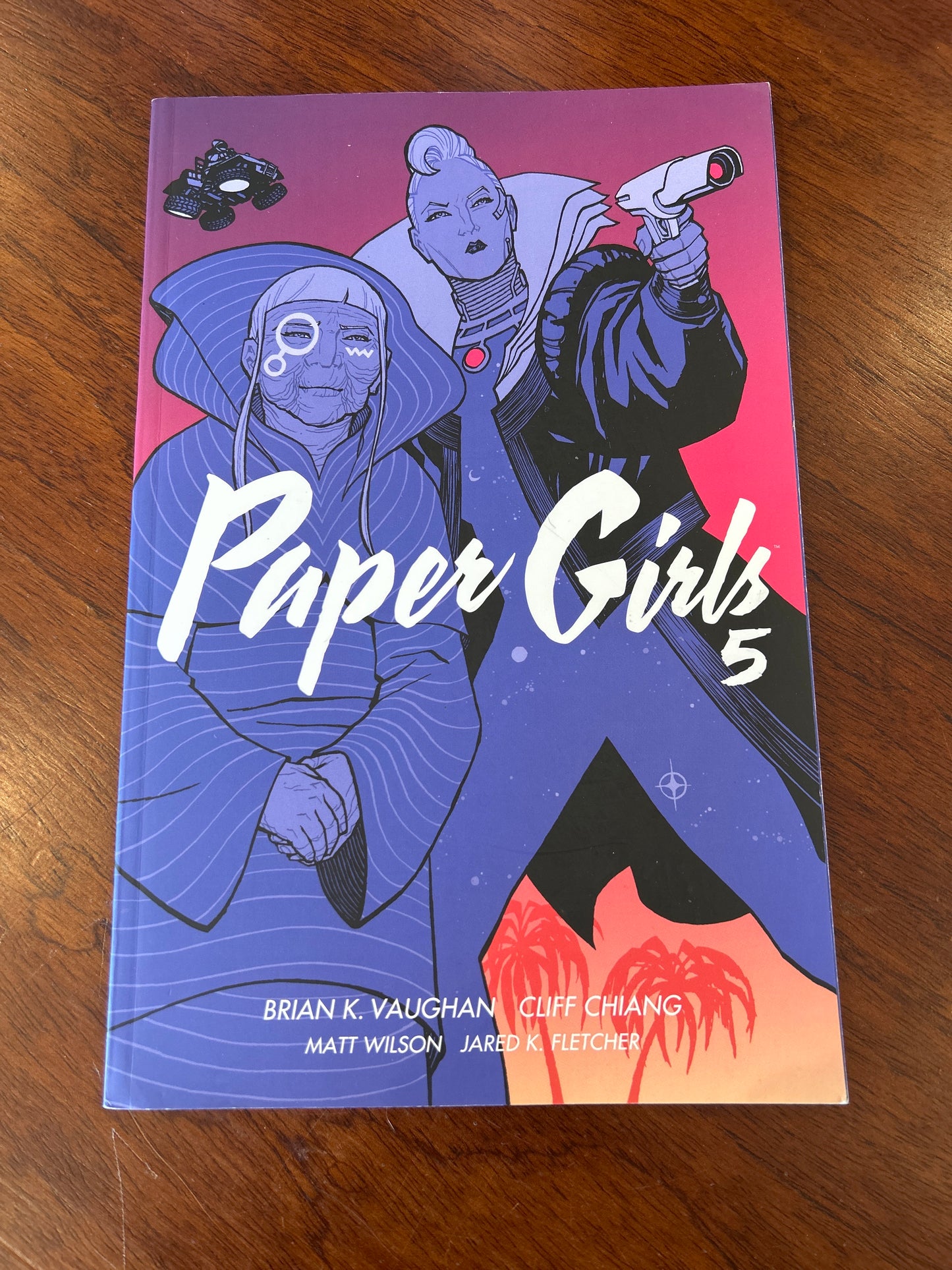 Paper girls 5. Brian K. Vaughan. 2018.