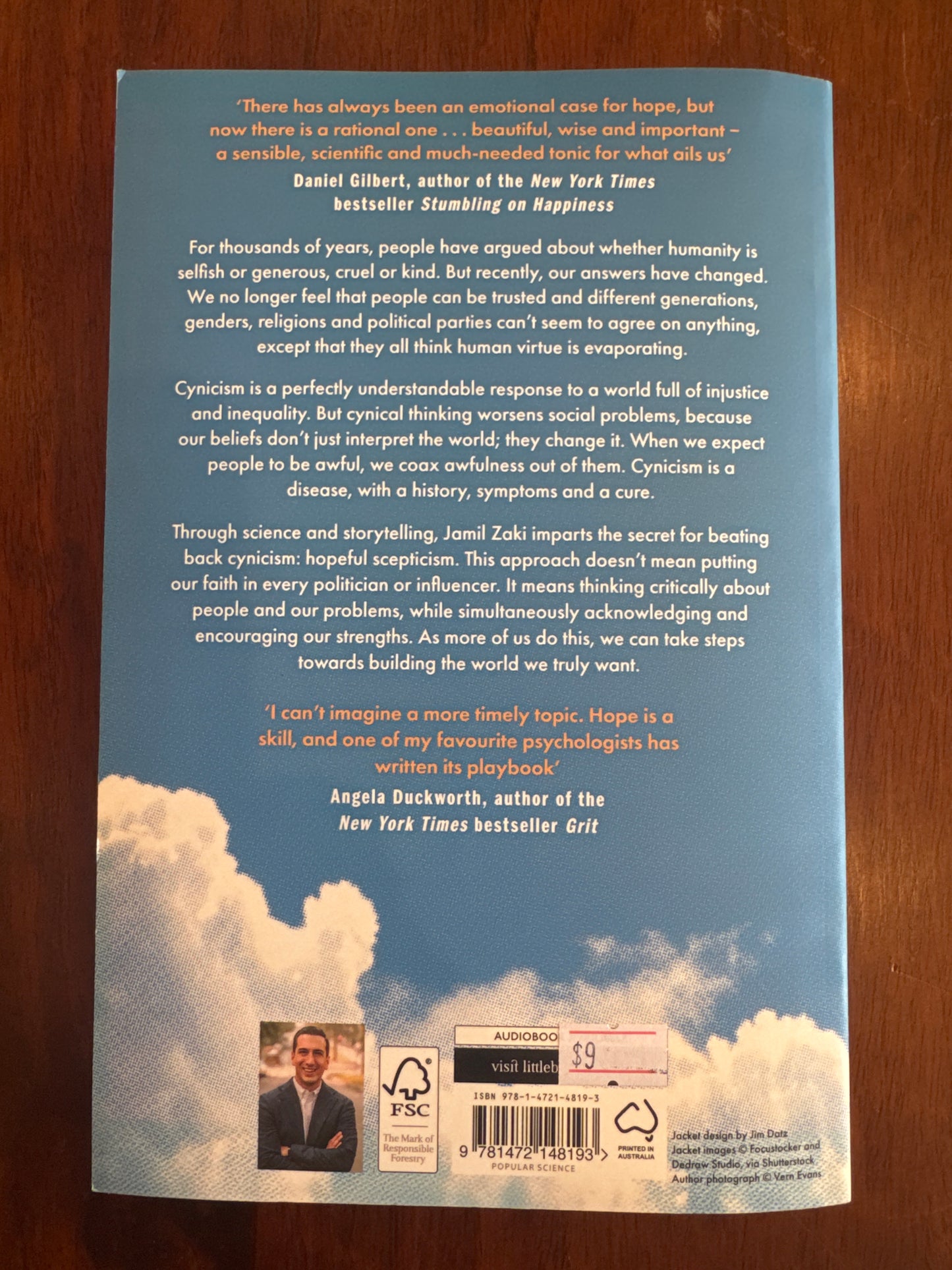 Hope for cynics. Jamil Zaki. 2024.