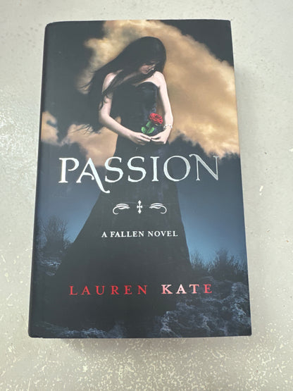 Passion. Lauren Kate. 2011.