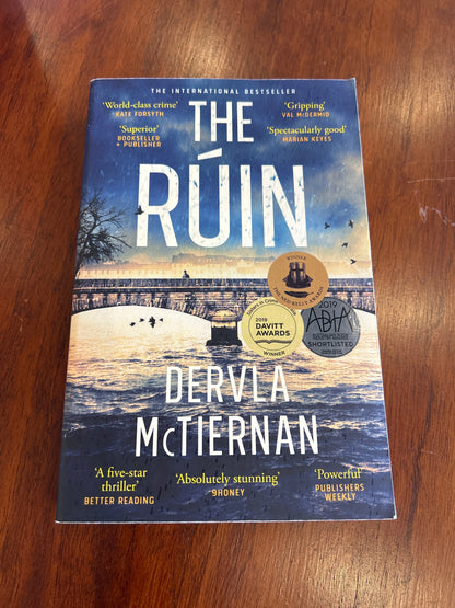 The Ruin. Dervla McTiernan. 2019.