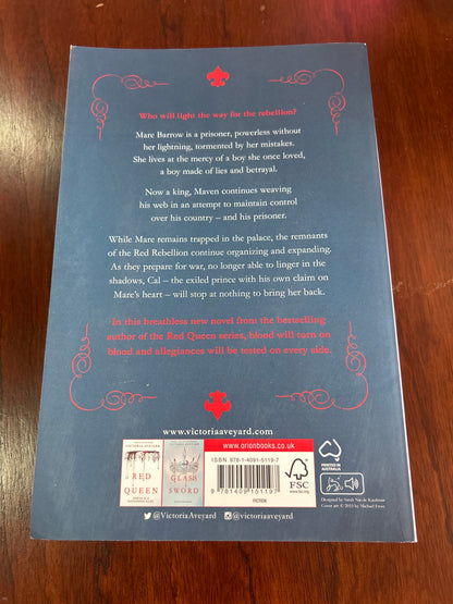 King’s cage. Victoria Aveyard. 2017.