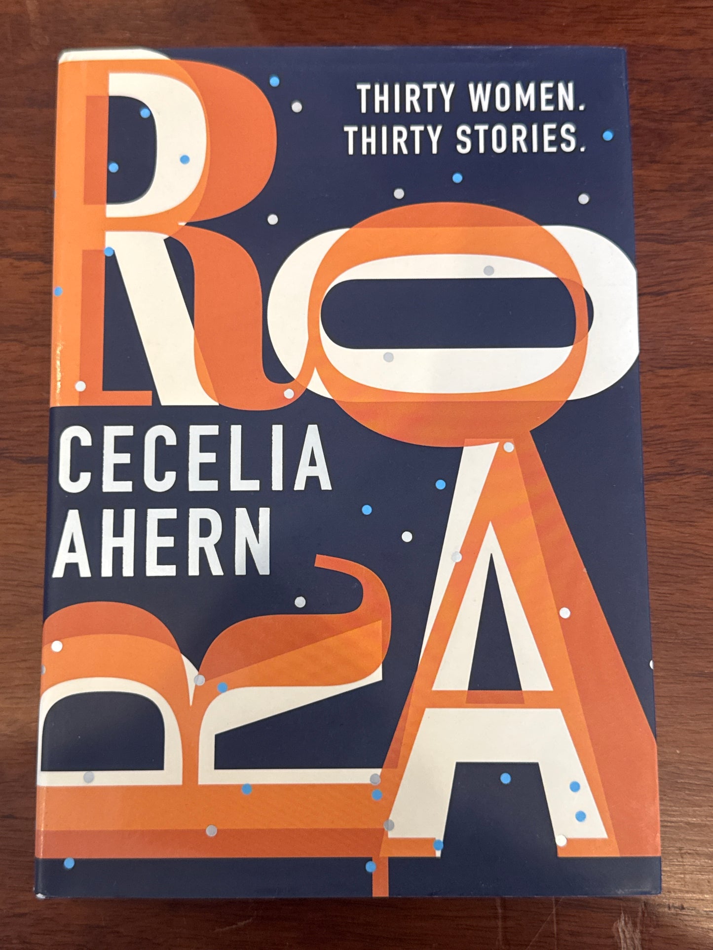 Roar. Cecelia Ahern. 2018.
