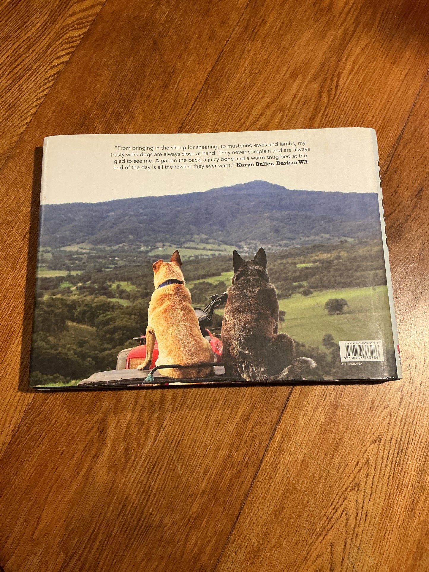 Top dogs: a celebration of great Australian working dogs. Angela Goode. 2014.